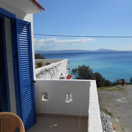 بيت ضيافة Nikos Place
