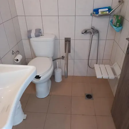 بيت ضيافة Nikos Place *