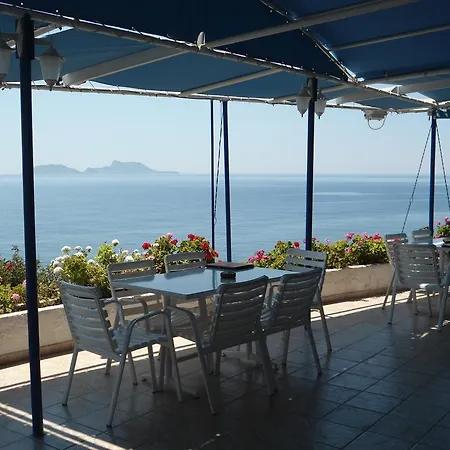 Nikos Place Agia Galini